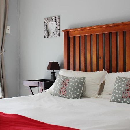 Smithland Guest Apartments Cape Town Bellville Ngoại thất bức ảnh