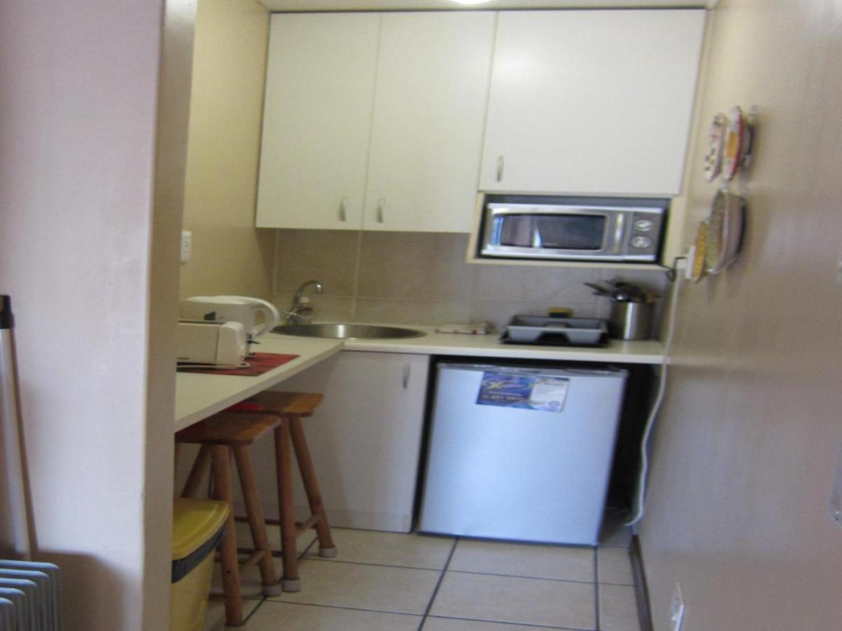 Smithland Guest Apartments Cape Town Bellville Ngoại thất bức ảnh