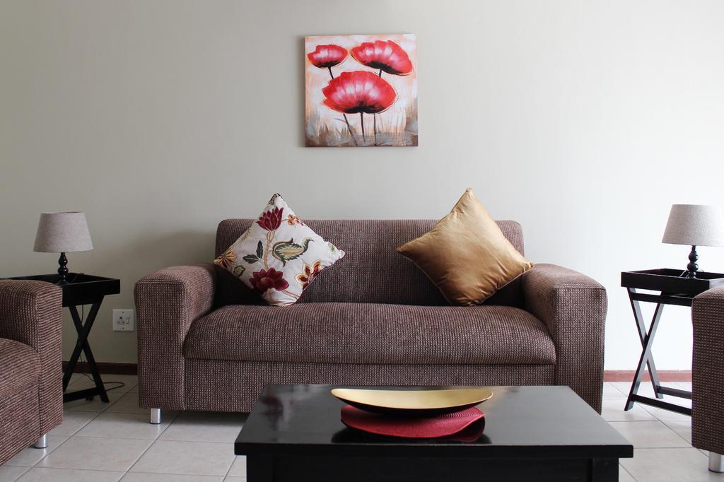 Smithland Guest Apartments Cape Town Bellville Ngoại thất bức ảnh