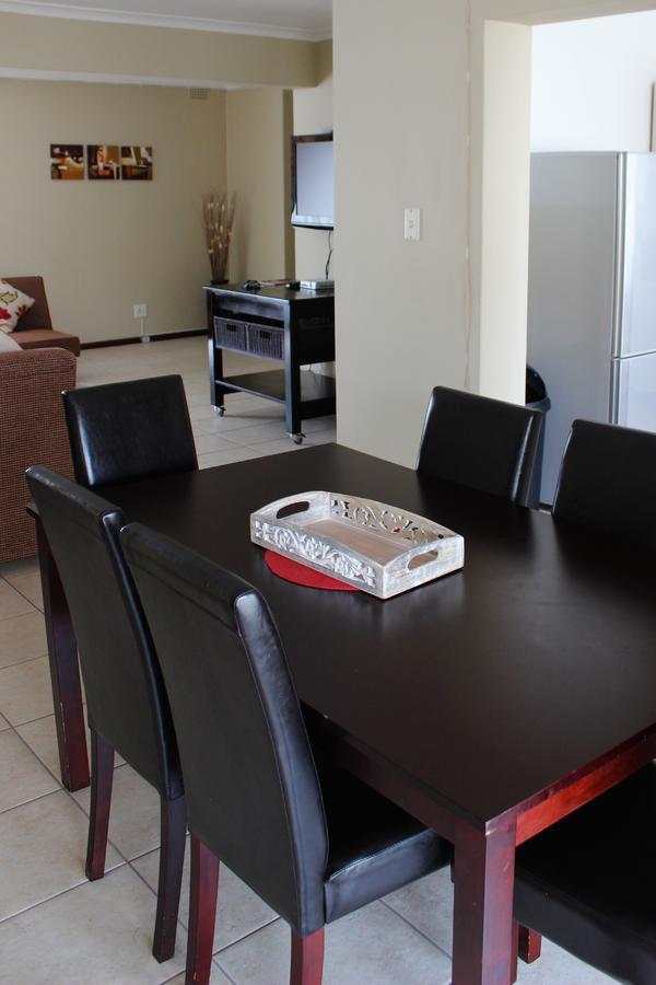 Smithland Guest Apartments Cape Town Bellville Ngoại thất bức ảnh