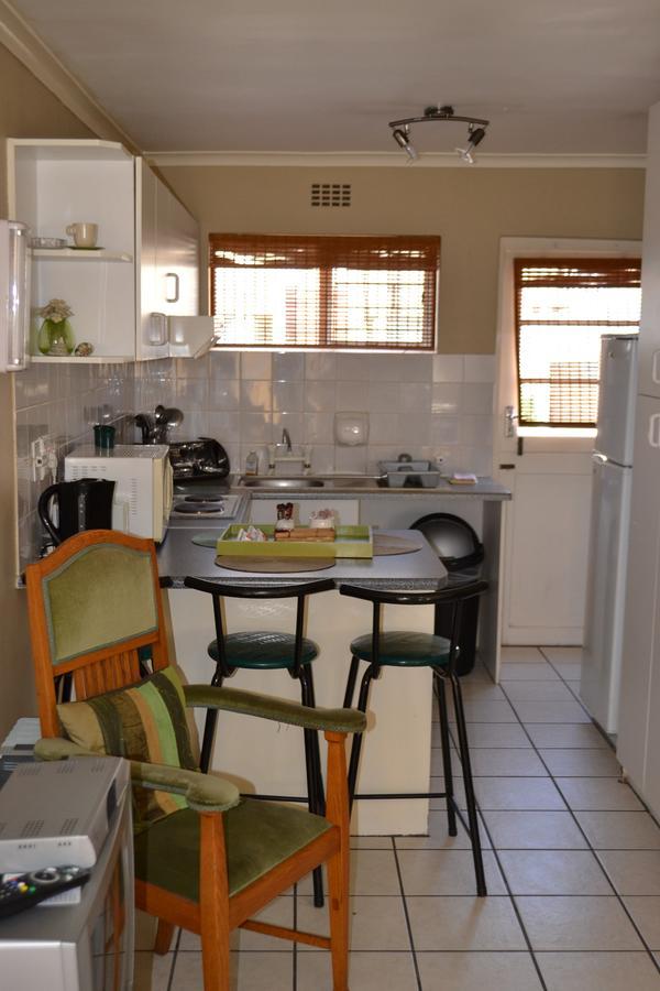 Smithland Guest Apartments Cape Town Bellville Phòng bức ảnh