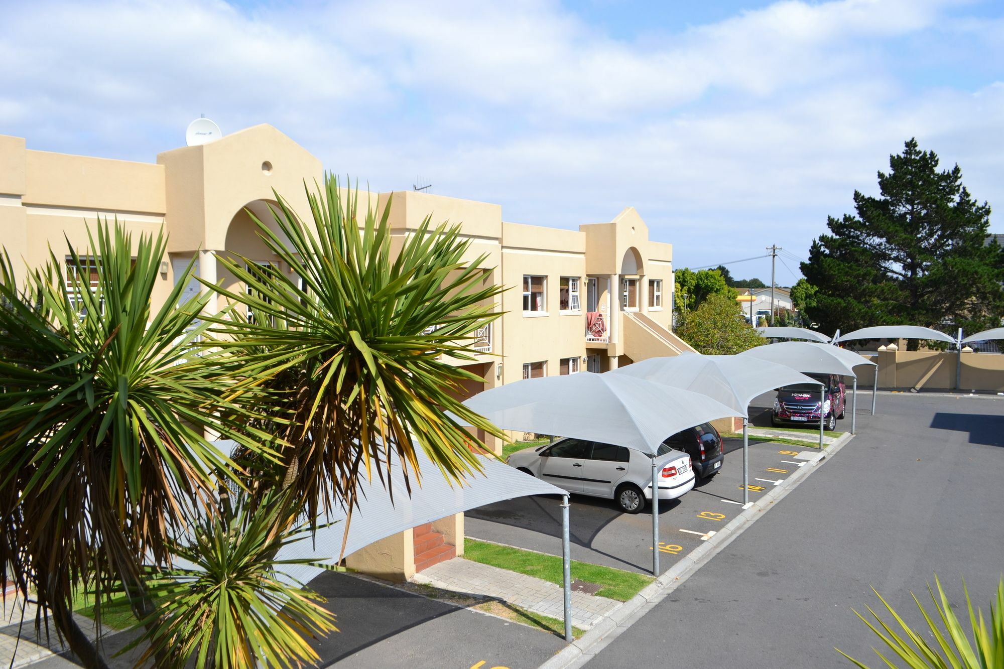 Smithland Guest Apartments Cape Town Bellville Ngoại thất bức ảnh